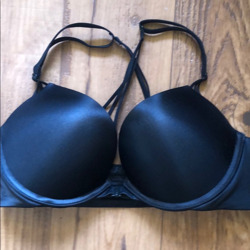 Victoria’s Secret Bombshell Plunge Bra